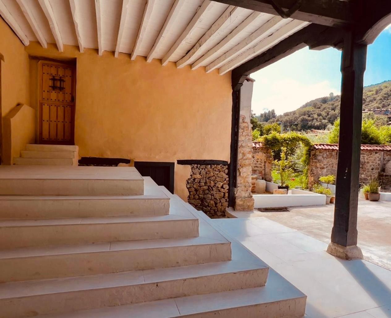 Las Golondrinas Cabezon de Liebana Ngoại thất bức ảnh
